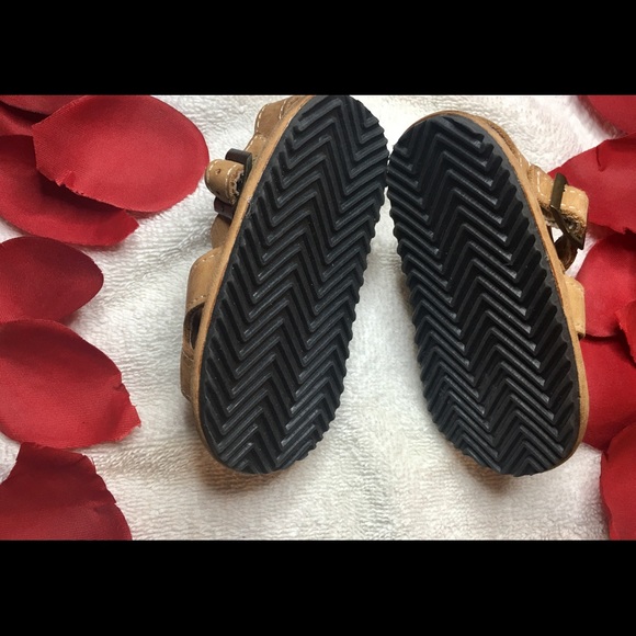 SOLD-Baby Sandals - Picture 5 of 5